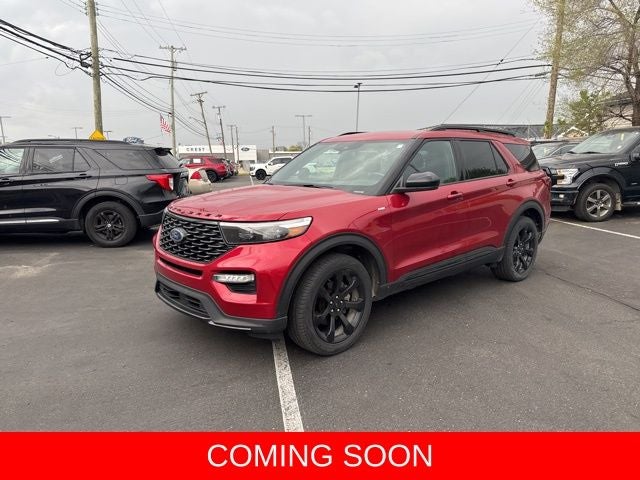 Used 2024 Ford Explorer - photo 2