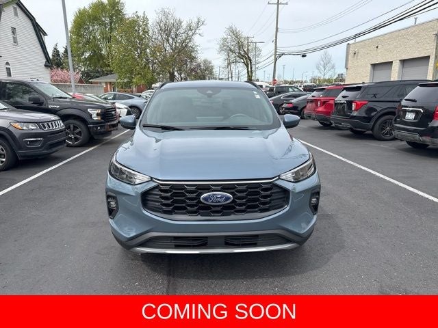 Used 2025 Ford Escape - photo 9