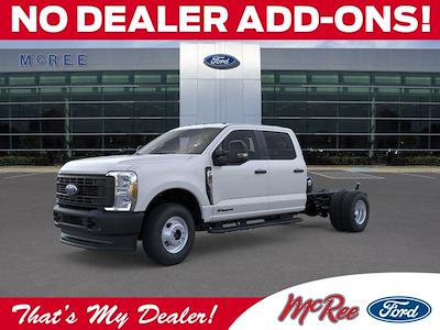 New 2025 Ford F-350 Crew Cab Cab Chassis for sale #B1524 - photo 1
