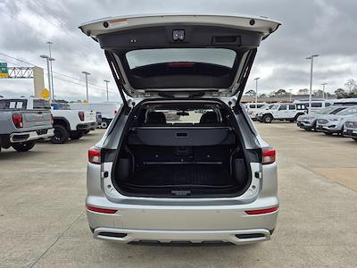 Used 2023 Mitsubishi Outlander - photo 1