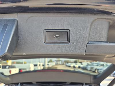 Used 2019 Volkswagen Atlas - photo 1