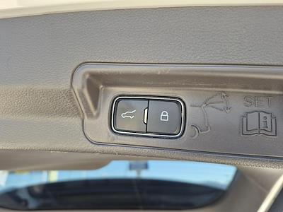 Used 2021 Ford Explorer - photo 1