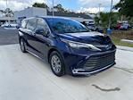 2024 Toyota Sienna FWD Minivan for sale #F209274 - photo 1