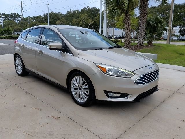 Used 2017 Ford Focus - photo 1