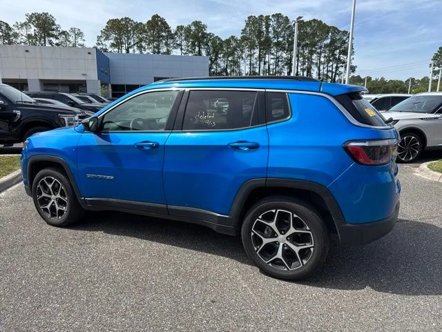 Used 2024 Jeep Compass - photo 11