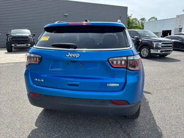 Used 2024 Jeep Compass - photo 7