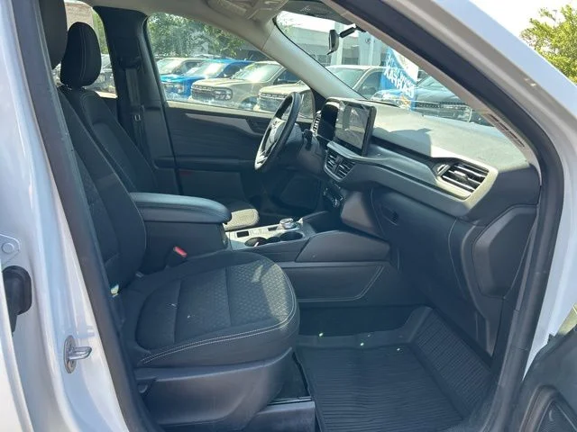 Used 2024 Ford Escape - photo 18