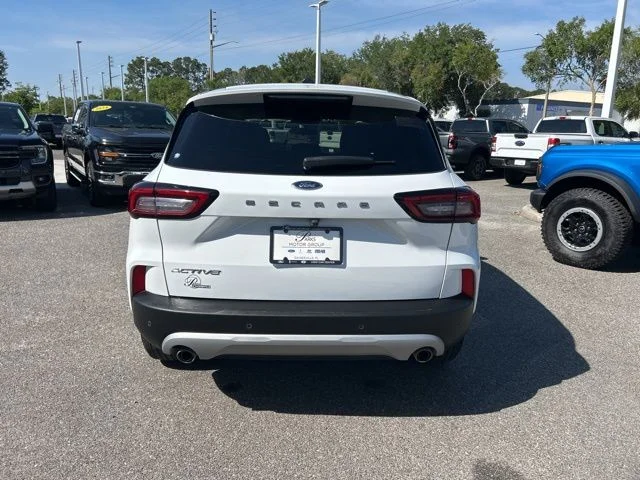 Used 2024 Ford Escape - photo 6