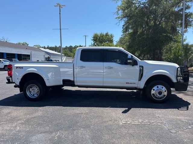 Used 2023 Ford F-450 - photo 2
