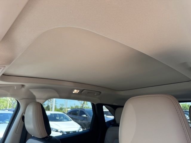 Used 2020 Ford Escape - photo 14