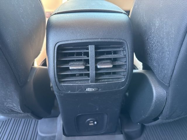 Used 2020 Ford Escape - photo 17