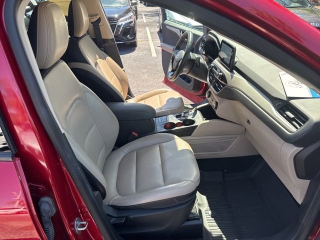 Used 2020 Ford Escape - photo 20