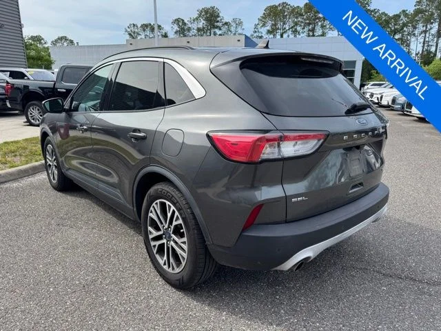 Used 2020 Ford Escape - photo 11