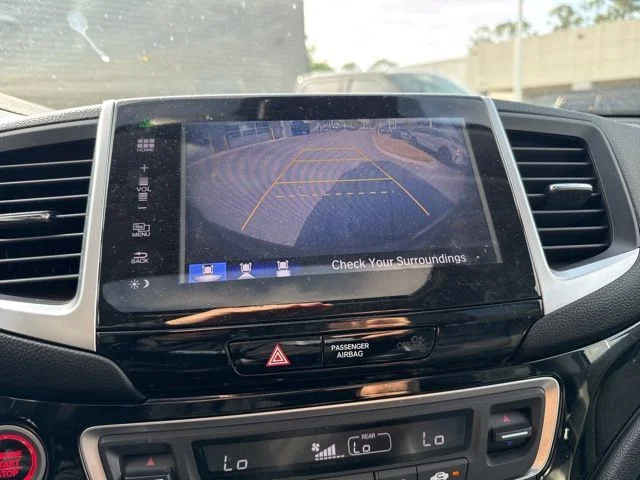 Used 2016 Honda Pilot - photo 24