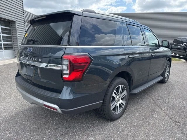 Used 2024 Ford Expedition - photo 8