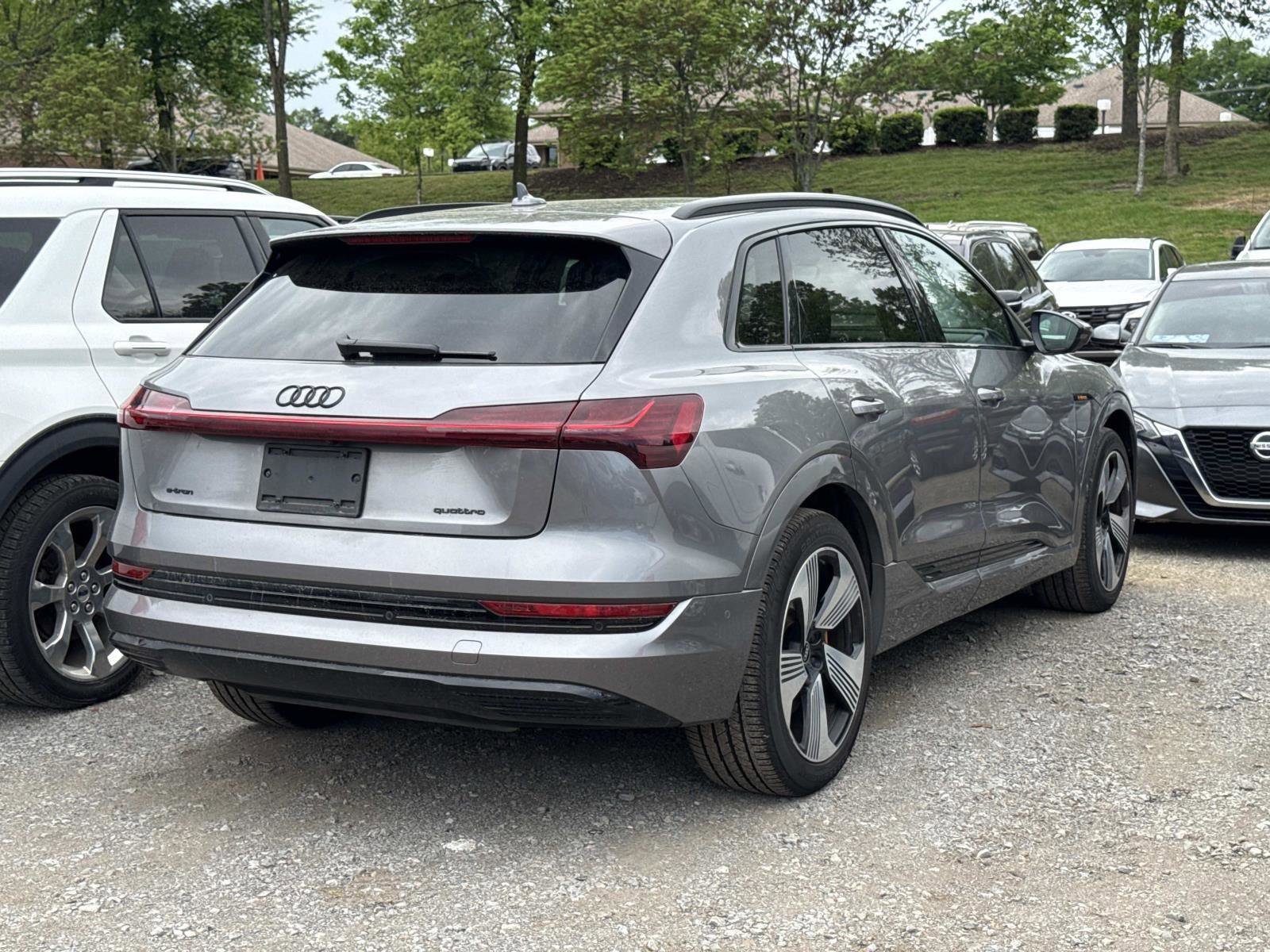 Used 2022 Audi e-tron - photo 5