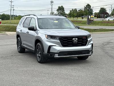 2025 Honda Pilot AWD SUV for sale #F076639 - photo 2