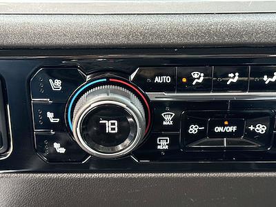 Used 2023 Chevrolet Silverado 1500 - photo 1