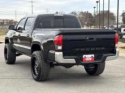 Used 2020 Toyota Tacoma - photo 1