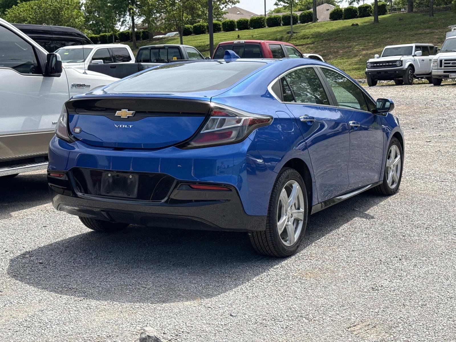 Used 2017 Chevrolet Volt - photo 6