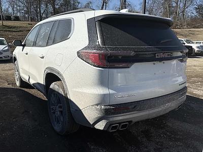 Used 2025 GMC Acadia - photo 1