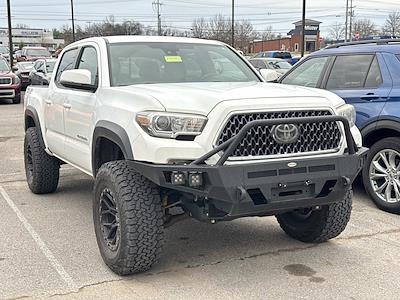 Used 2018 Toyota Tacoma - photo 1