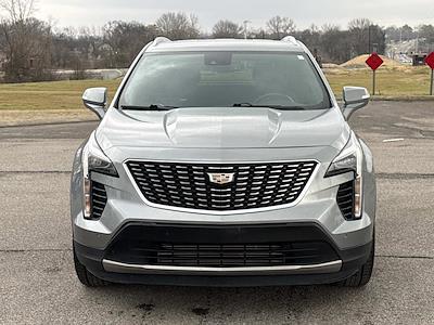 Used 2023 Cadillac XT4 - photo 1