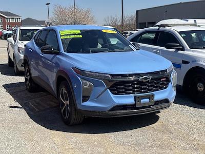 Used 2024 Chevrolet Trax - photo 1