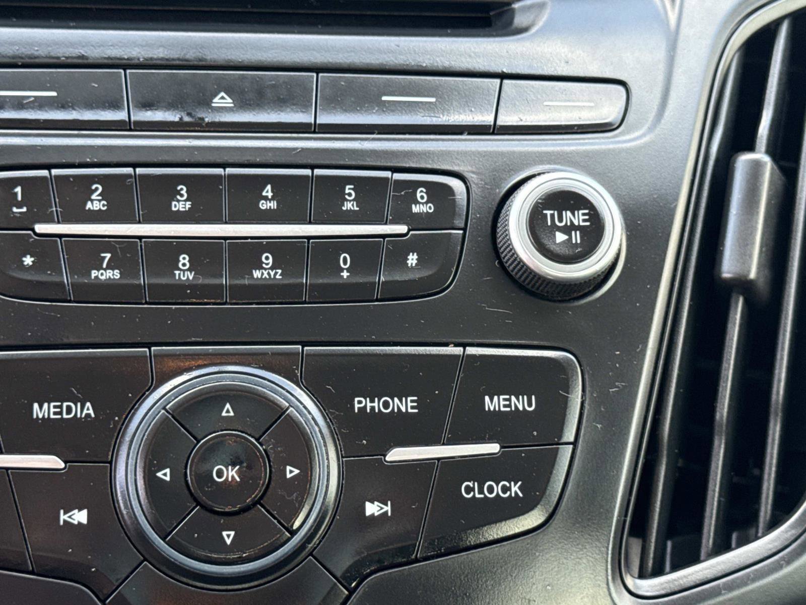 Used 2015 Ford Focus - photo 20