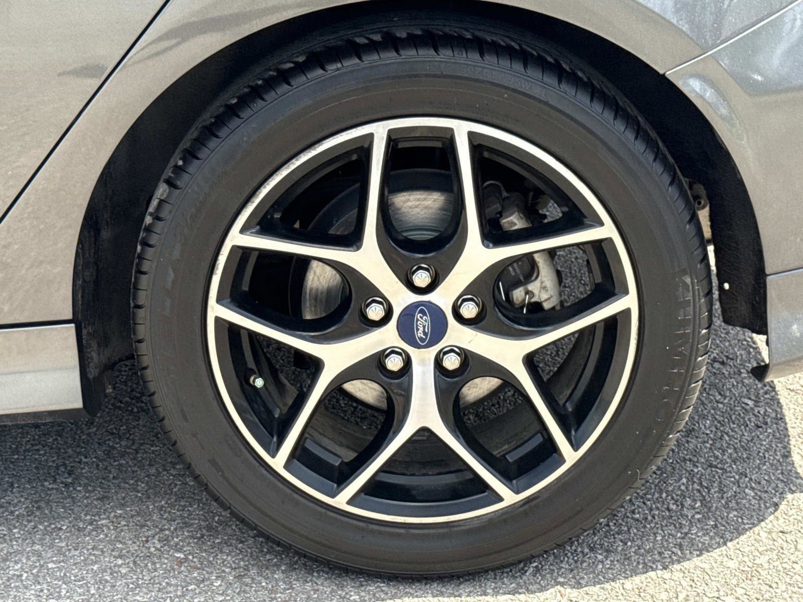 Used 2015 Ford Focus - photo 5