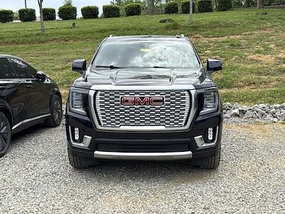 Used 2023 GMC Yukon - photo 1