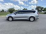 2017 Chrysler Pacifica FWD Minivan for sale #F502823 - photo 7