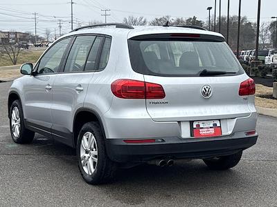 Used 2016 Volkswagen Tiguan - photo 1