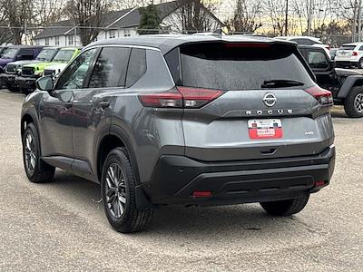 Used 2021 Nissan Rogue - photo 1