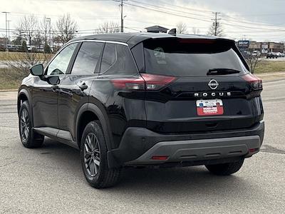 Used 2023 Nissan Rogue - photo 1
