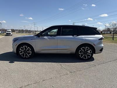 Used 2024 Lincoln Nautilus - photo 1