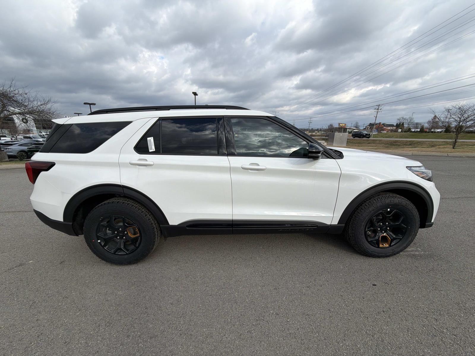 New 2026 Ford Explorer - photo 6