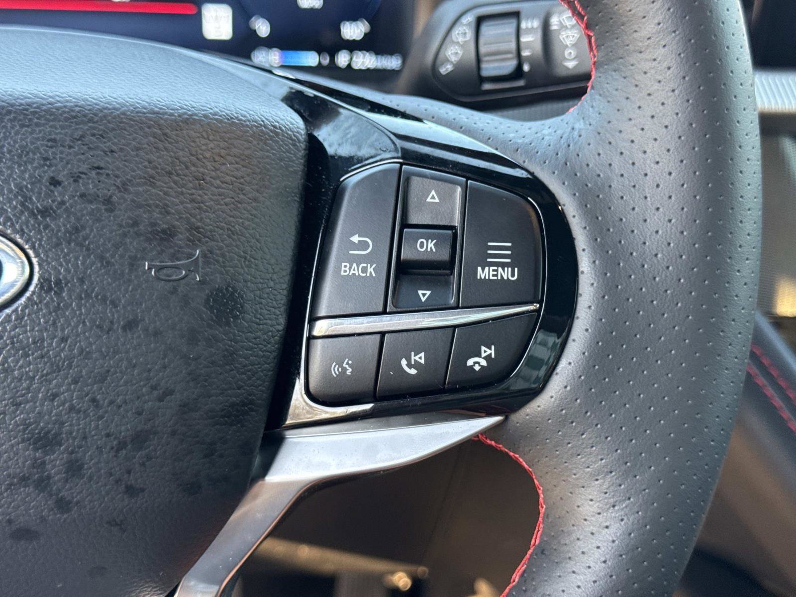 Used 2026 Ford Explorer - photo 24