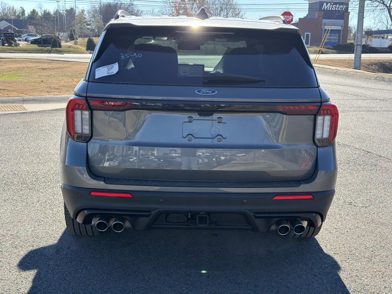 New 2026 Ford Explorer - photo 6