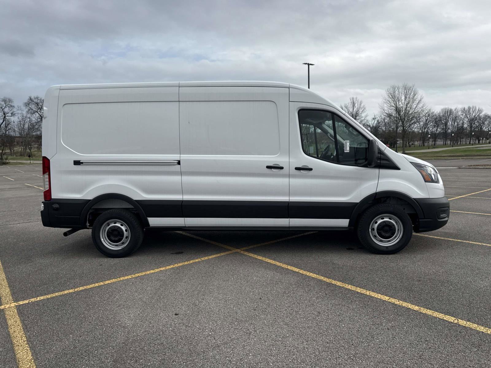 New 2026 Ford Transit 250 - photo 6