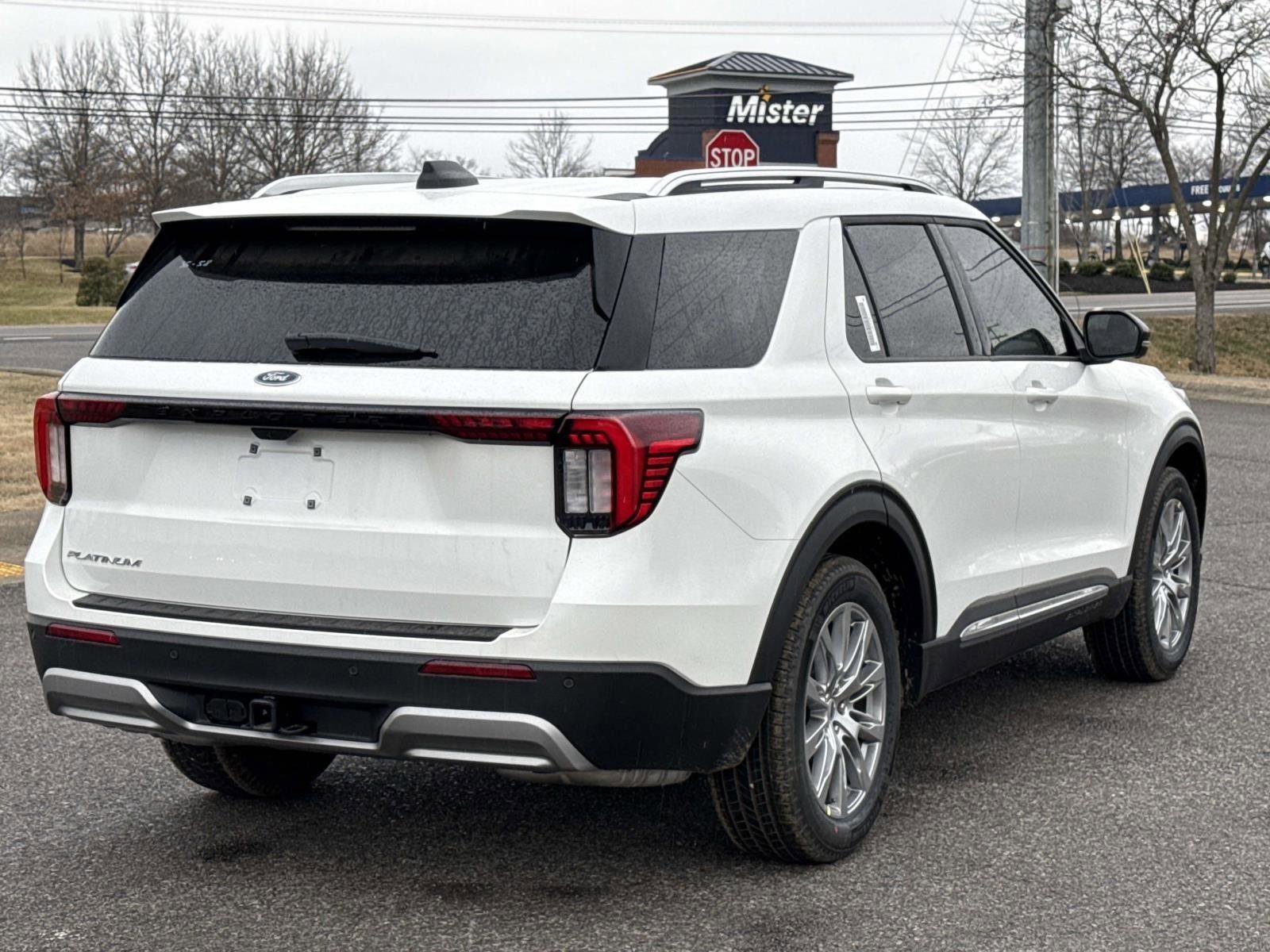 New 2026 Ford Explorer - photo 8