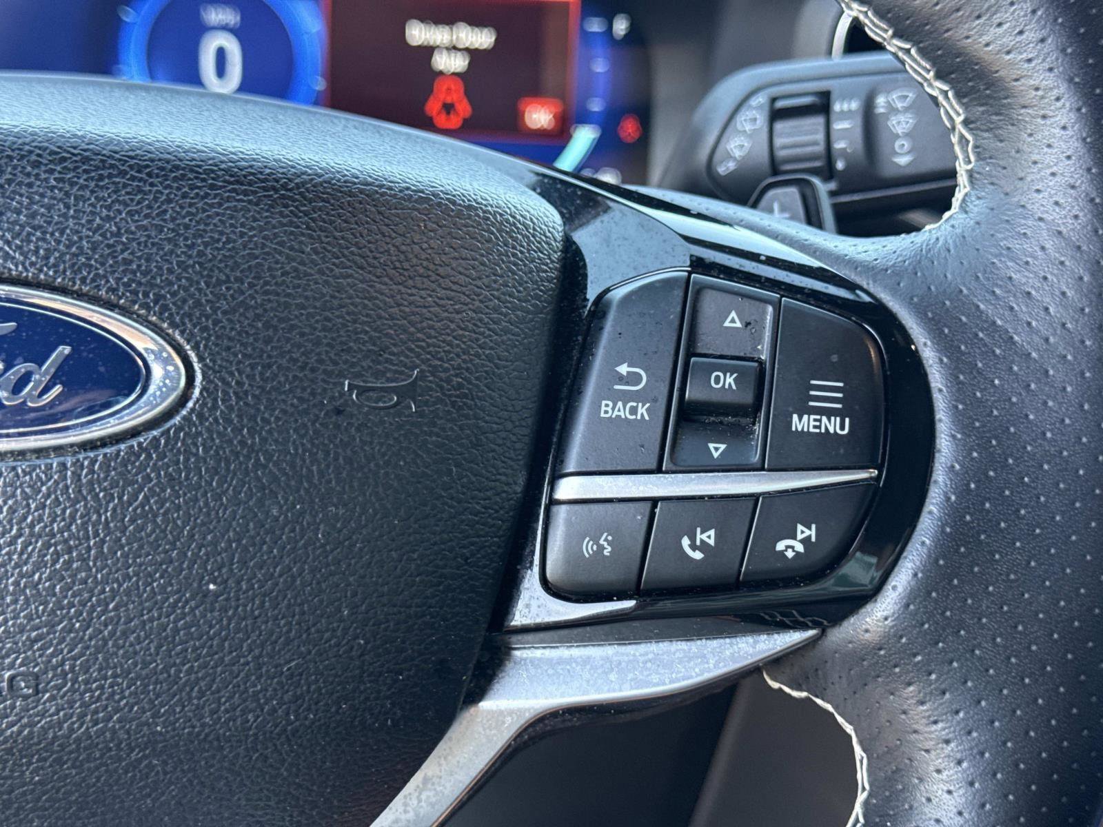Used 2024 Ford Explorer - photo 22