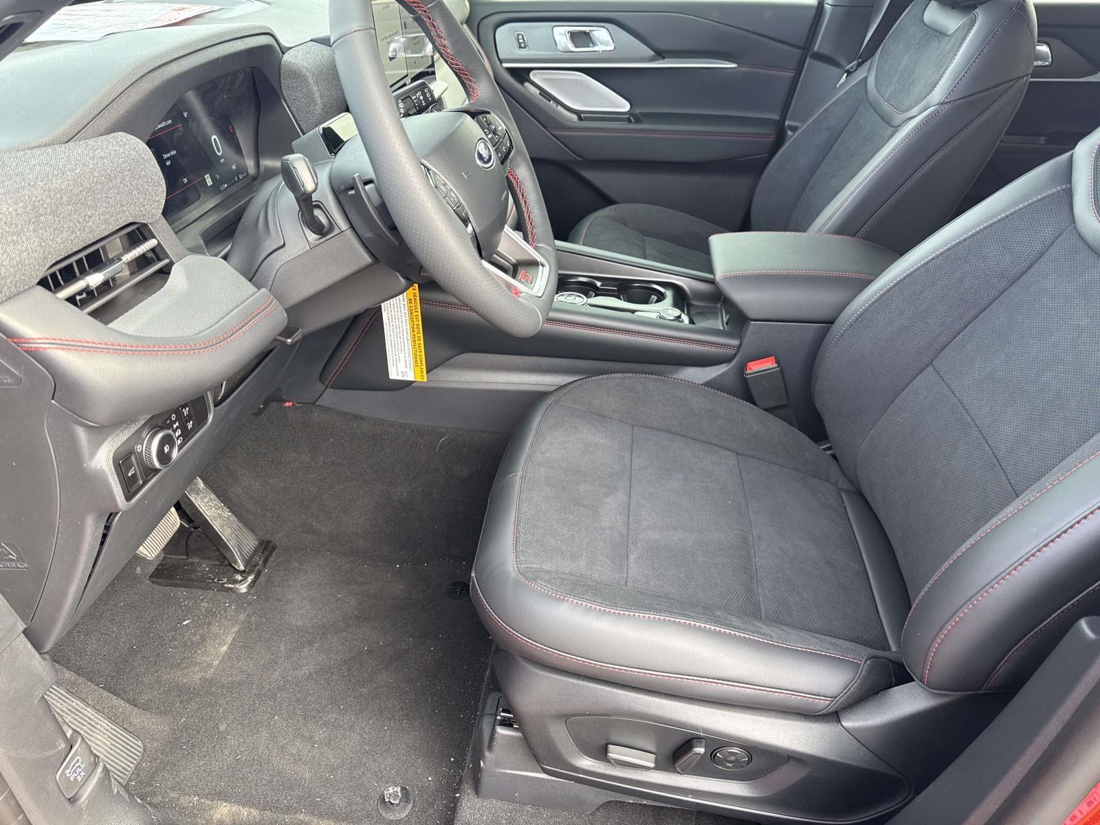 New 2026 Ford Explorer - photo 17