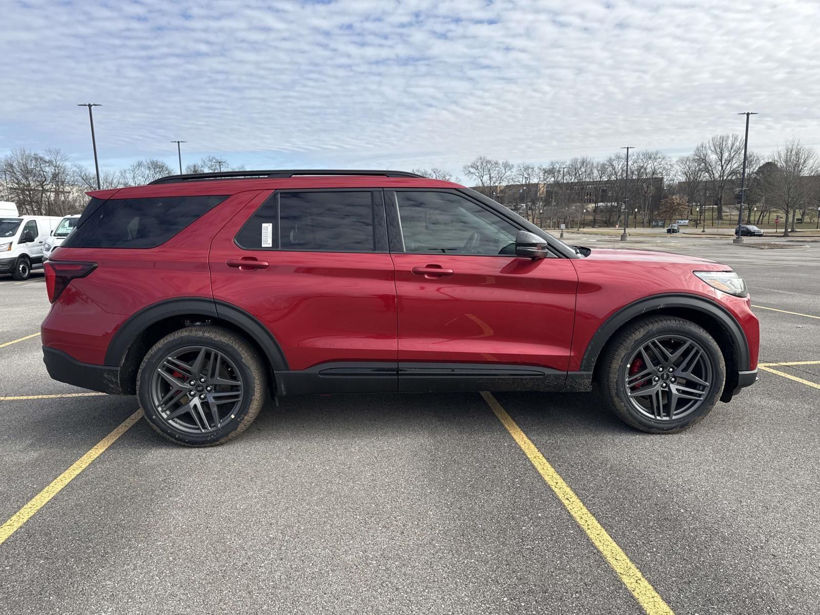 New 2026 Ford Explorer - photo 7