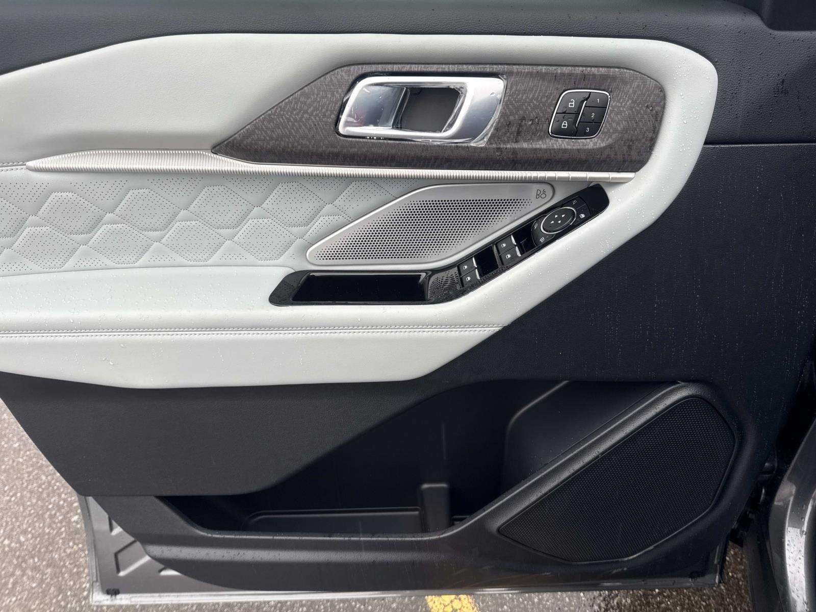 New 2026 Ford Explorer - photo 14