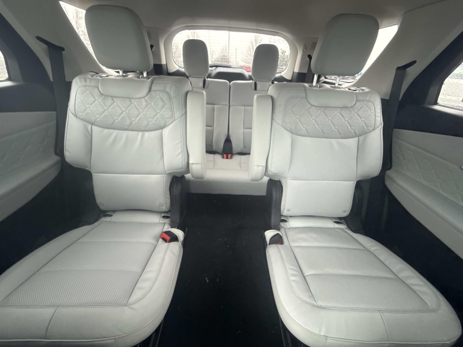 New 2026 Ford Explorer - photo 18