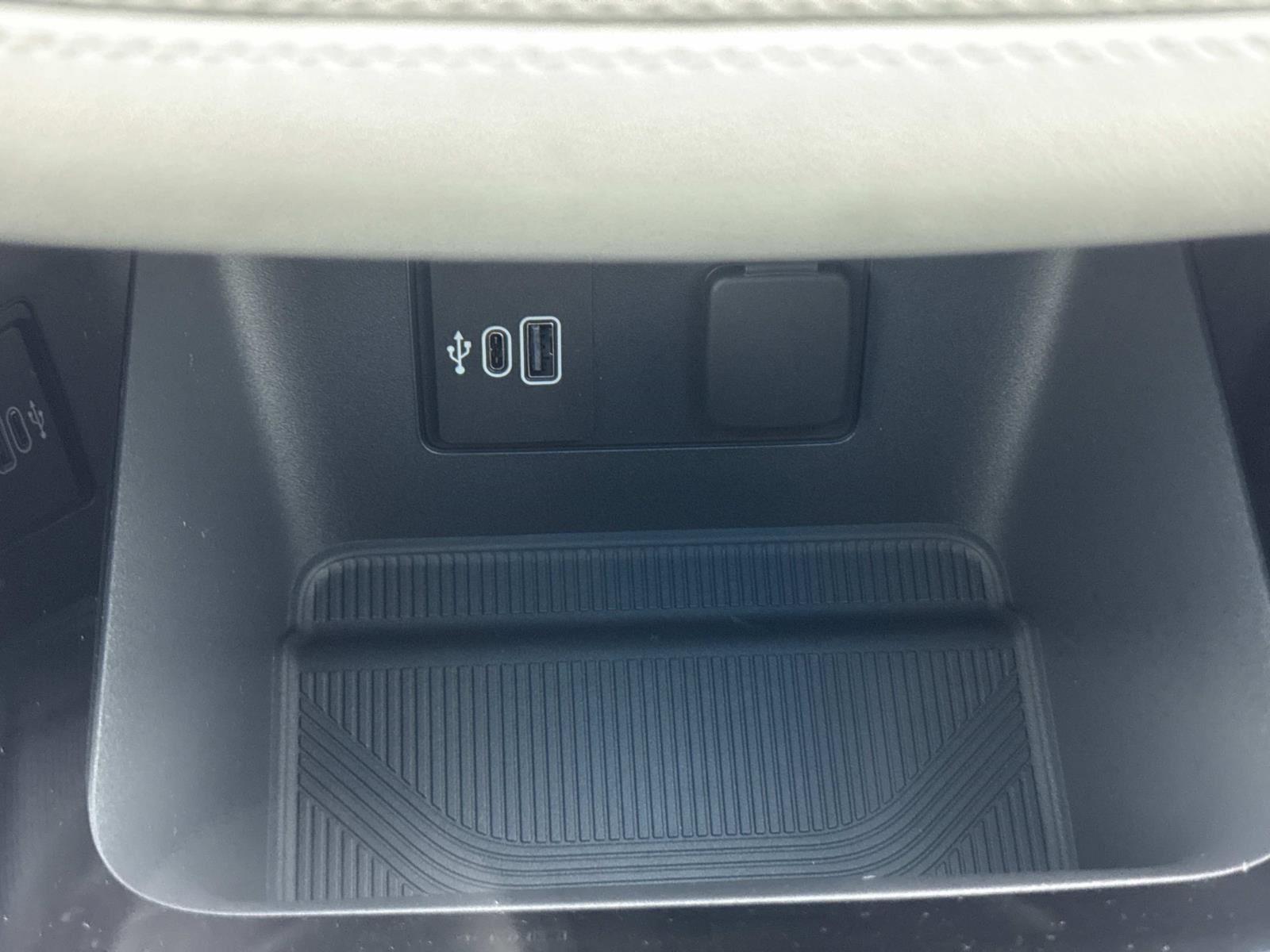 New 2026 Ford Explorer - photo 33