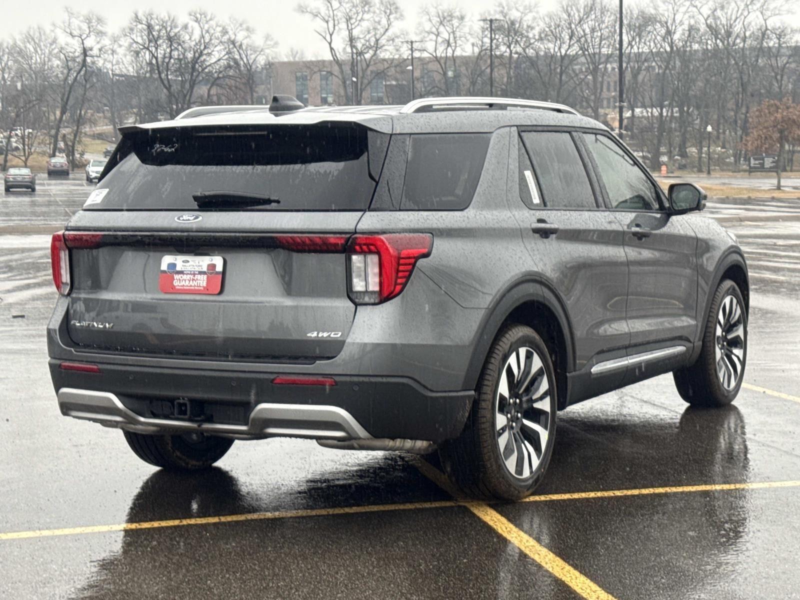 New 2026 Ford Explorer - photo 7