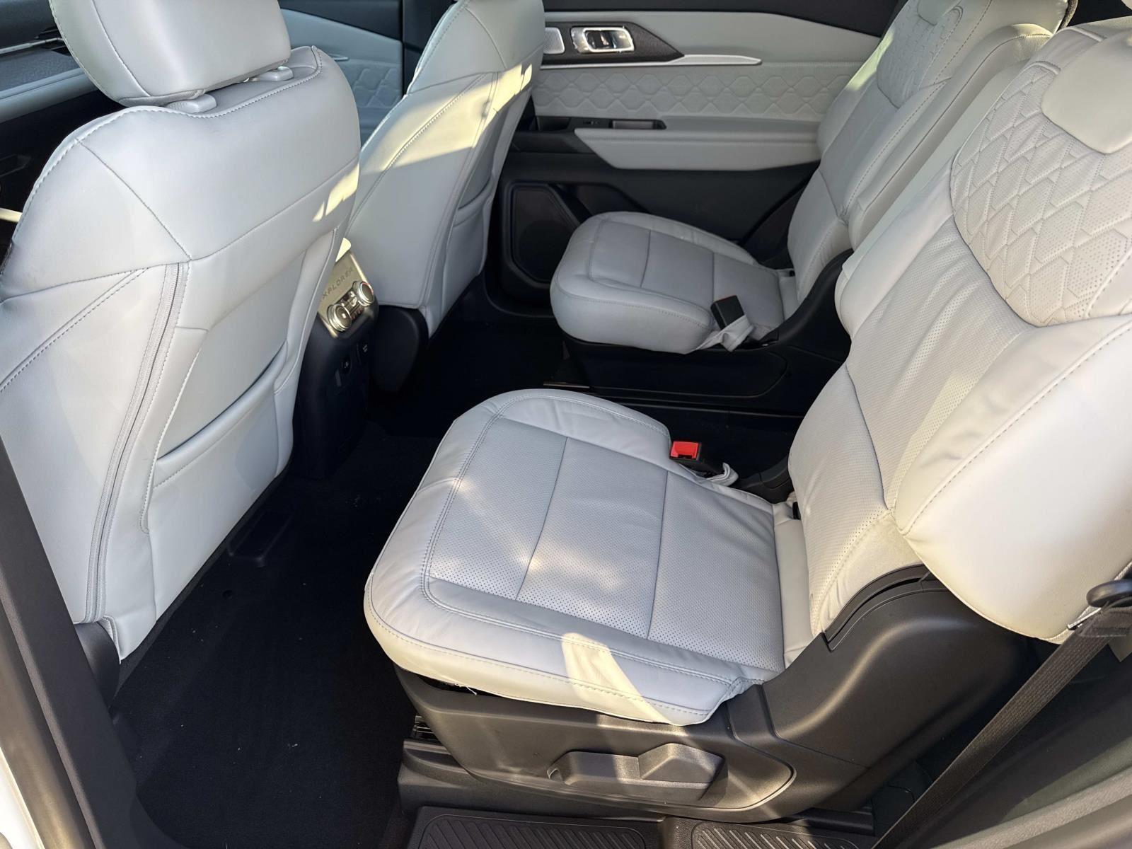 New 2026 Ford Explorer - photo 16