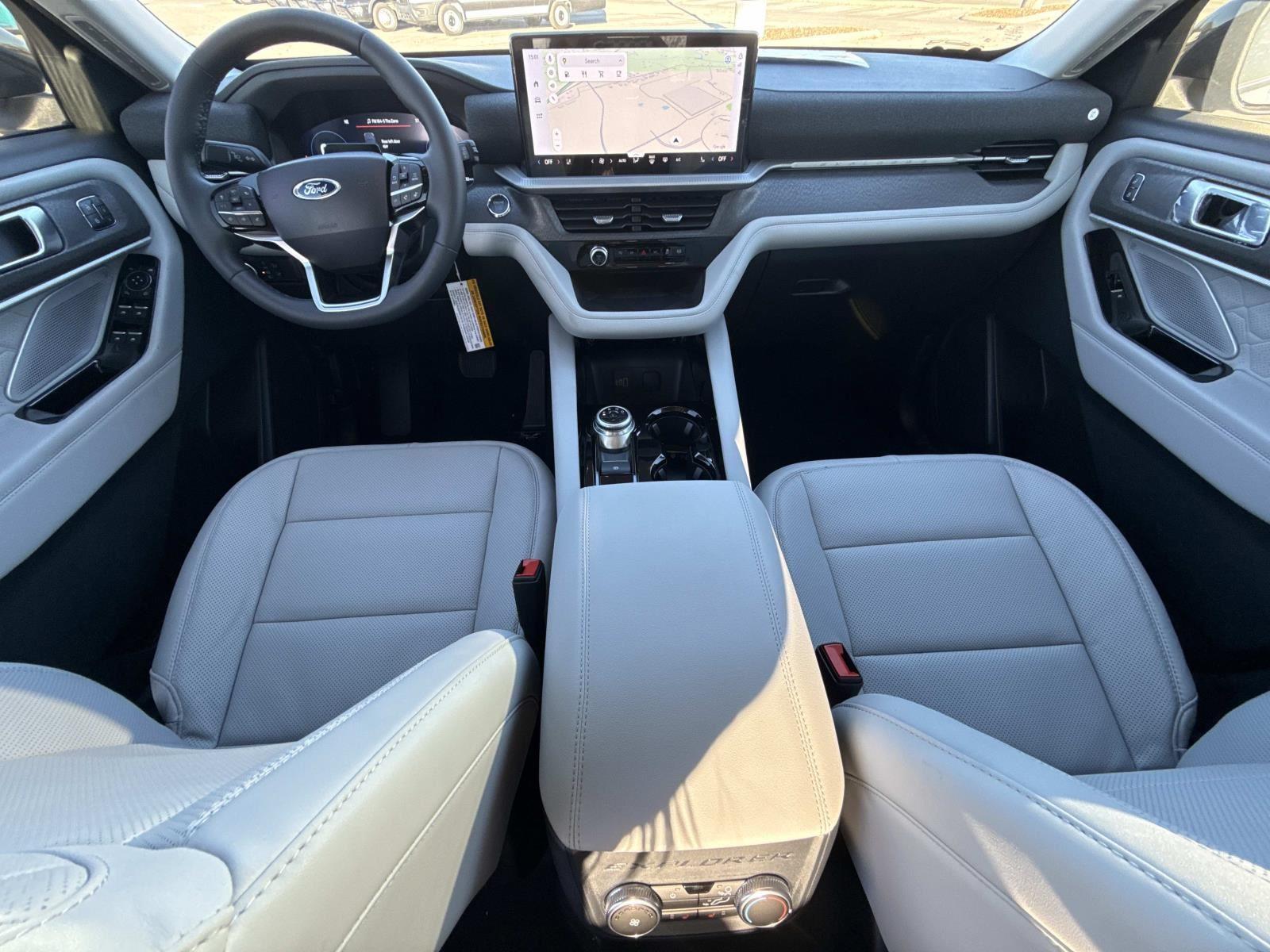 New 2026 Ford Explorer - photo 17